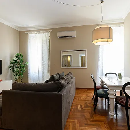 Comfortable & Cozy By Ndp Rent Apartmán *